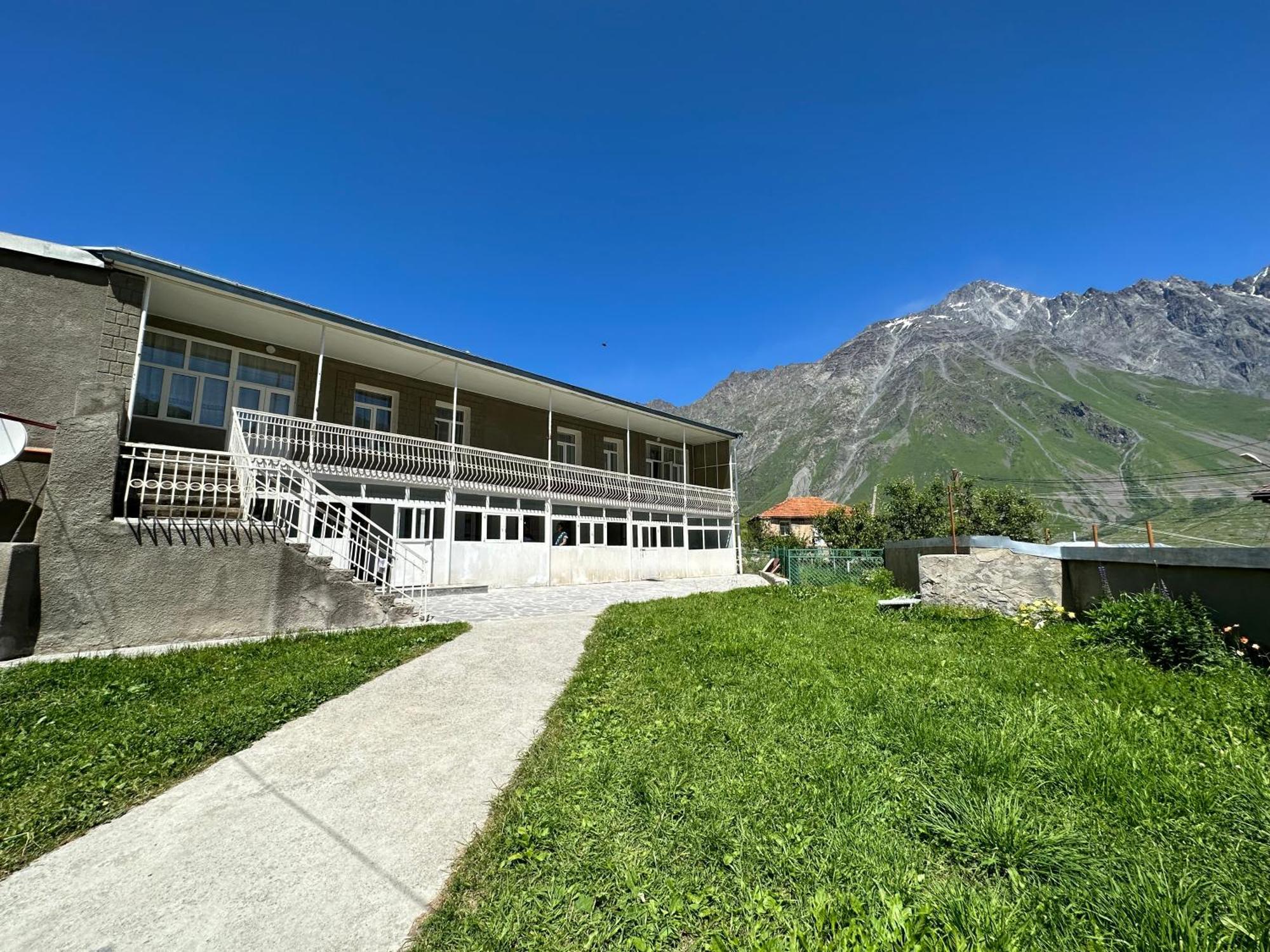 Hotel Polaris Kazbegi Exteriér fotografie